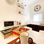 Appartement Rosso Partenopeo Napels